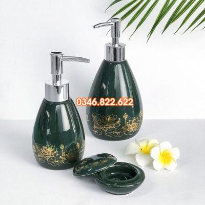 Dầu gội và sữa tắm