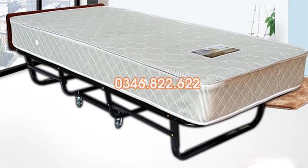 Giường gấp khách sạn nệm lò xo Giường gấp khách sạn nệm lò xo