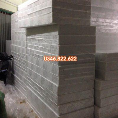 Đệm bông ép khách sạn