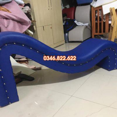 Ghế tình yêu mẫu cách điệu nghệ thuật