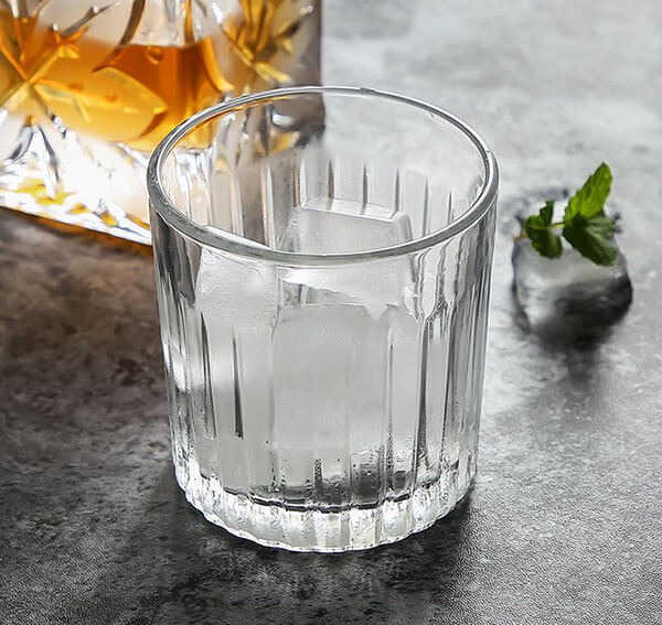 Ly rock thuỷ tinh Ly rock thuỷ tinh