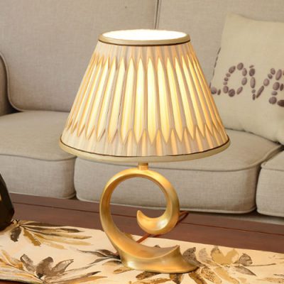 Đèn ngủ đầu giường