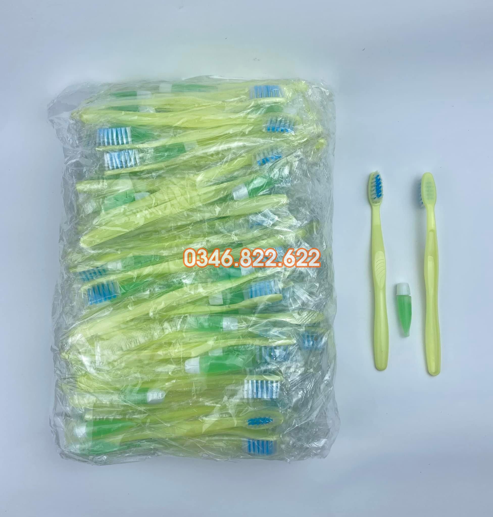 Bàn chải đánh răng cán tròn chất liệu bột lúa mạch bảo vệ môi trường kem đỏ ( túi 100 chiếc ) - Lông bàn chải màu trắng Bàn chải đánh răng cán tròn chất liệu bột lúa mạch bảo vệ môi trường kem đỏ ( túi 100 chiếc ) - Lông bàn chải màu trắng